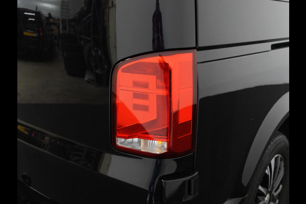 Volkswagen Transporter 150pk Automaat L2H1 High line Airco Cruise Navi Parkeersensoren