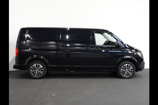 Volkswagen Transporter 150pk Automaat L2H1 High line Airco Cruise Navi Parkeersensoren