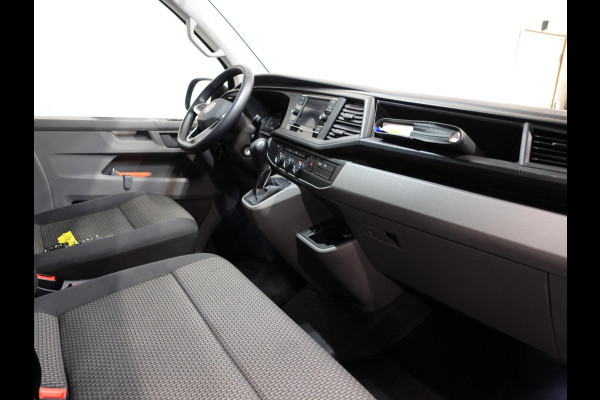 Volkswagen Transporter 150pk Automaat L2H1 High line Airco Cruise Navi Parkeersensoren