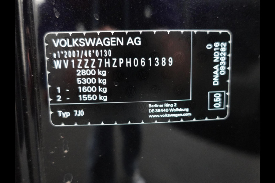 Volkswagen Transporter 150pk Automaat L2H1 High line Airco Cruise Navi Parkeersensoren