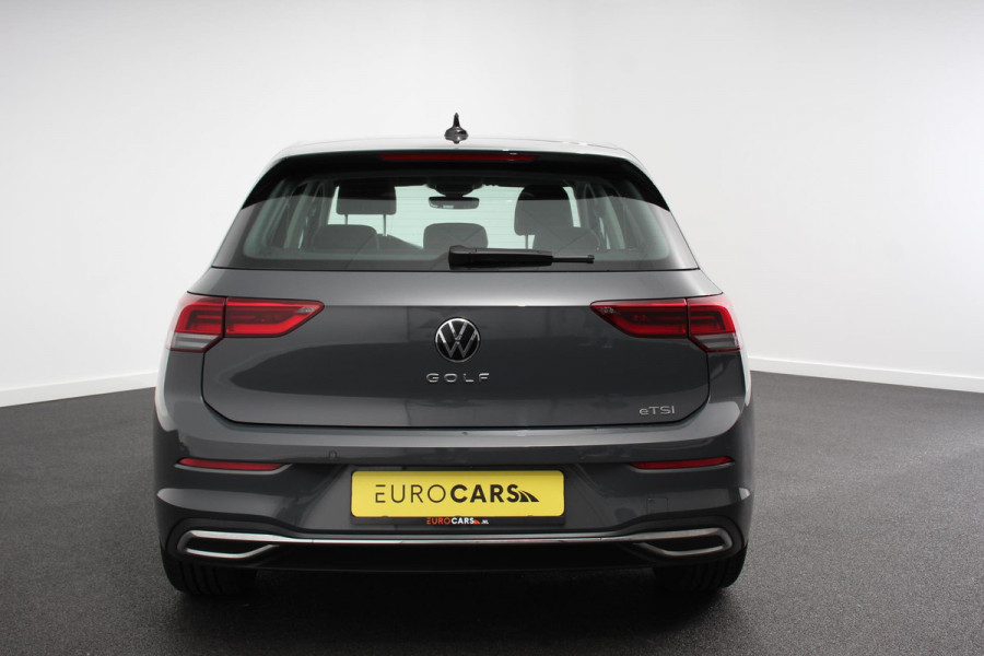 Volkswagen Golf 1.5 eTSI 150pk DSG Style Demo! | Navigatie | Climate control | Camera | PDSC | DAB | Led | Adaptive Cruise control