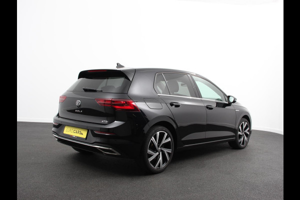 Volkswagen Golf 1.5 eTSI 150pk DSG Style Climate control Adaptive cruise control Navigatie LED Sfeerverlichting Voorstoelen verwarmd Apple Carplay/ Android Auto Lichtmetalen Velgen