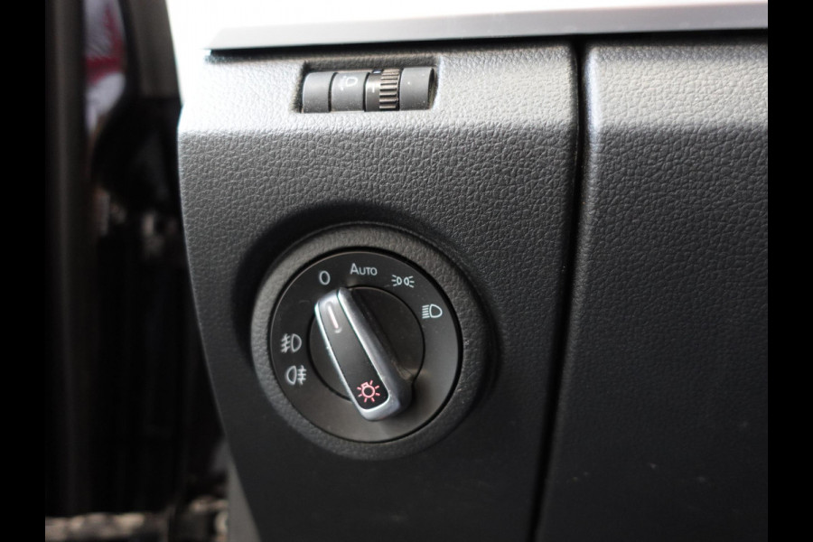 Volkswagen Amarok 3.0 TDI 4Motion Highline Automaat Airco Bluetooth Cruise Navi PDC