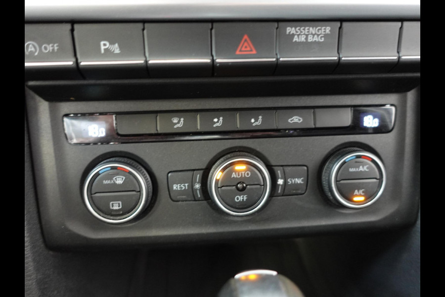Volkswagen Amarok 3.0 TDI 4Motion Highline Automaat Airco Bluetooth Cruise Navi PDC