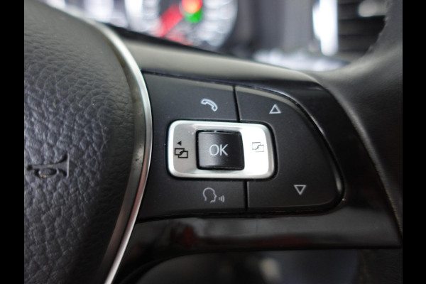 Volkswagen Amarok 3.0 TDI 4Motion Highline Automaat Airco Bluetooth Cruise Navi PDC