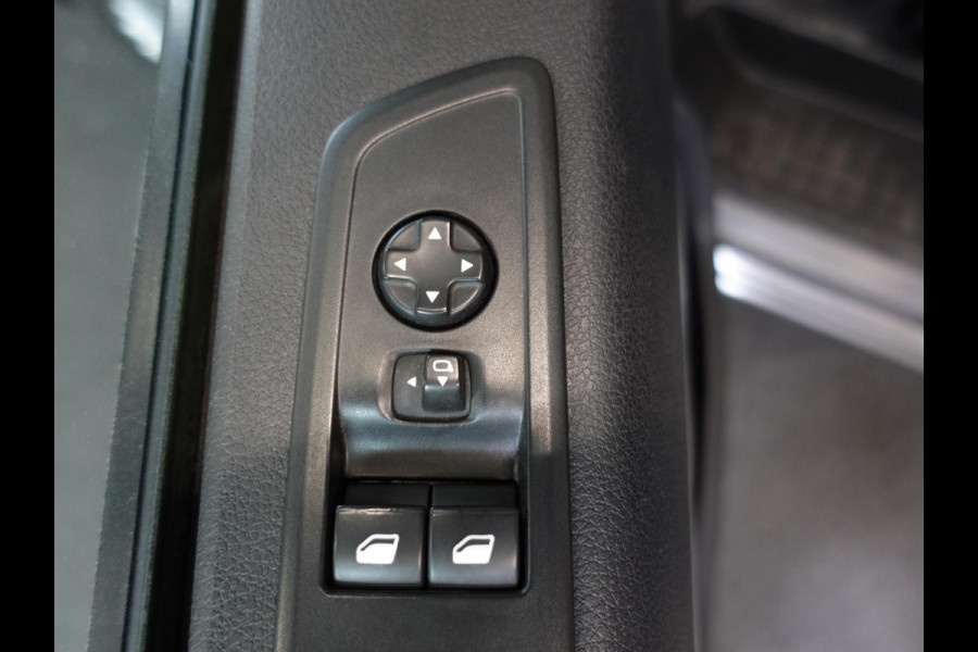 Toyota PROACE Electric Shuttle Long Extra Range Cool 75 kWh Navigatie Climate control Camera Parkeersensoren