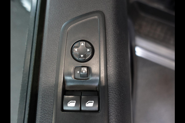 Toyota PROACE Electric Shuttle Long Extra Range Cool 75 kWh Navigatie Climate control Camera Parkeersensoren