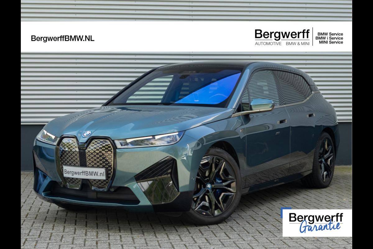 BMW iX M60 - Pano - Bowers & Wilkins - Trekhaak - Stoelventilatie