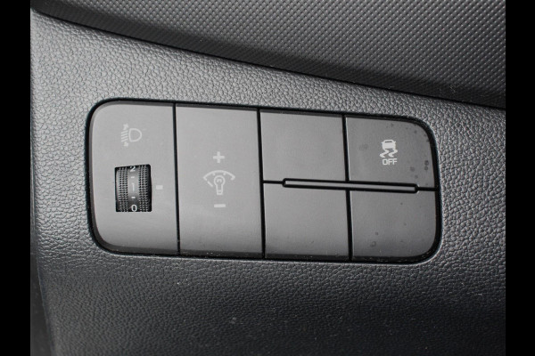 Hyundai i10 1.0i Comfort Airco Cruise control Navigatie Lichtmetalen velgen Radio Apple Carplay/ Android auto