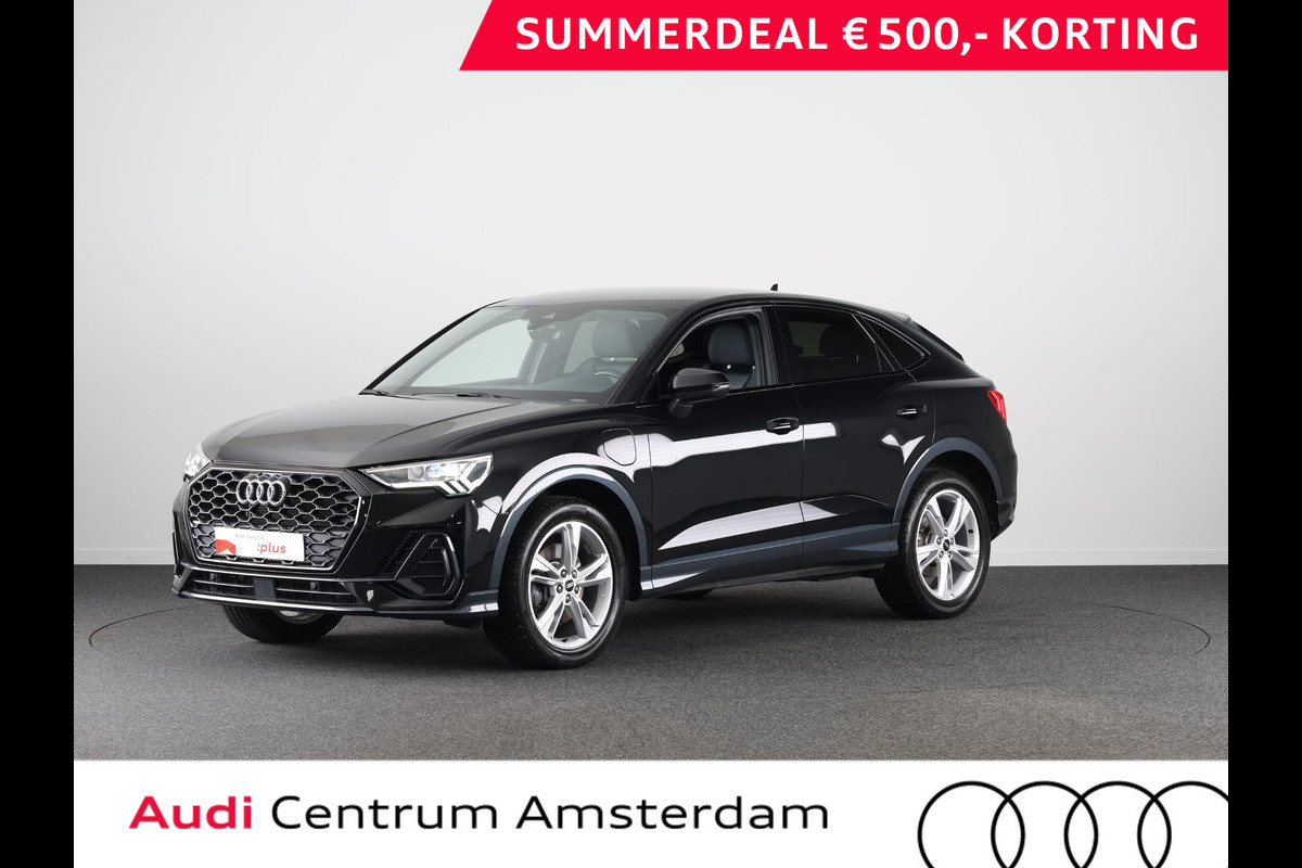 Audi Q3 Sportback 45 TFSI e Advanced Edition 245 pk S-tronic | Navigatie | 19 inch Lichtmetalen velgen | Parkeersensoren | Achteruitrijcamera | Stoelverwarming | S-Line interieur | Audi Q3 Sportback 45 TFSI e Advanced Edition 245 pk S-tronic | Navigatie | 19 inch Lichtmetalen velgen | Parkeersensoren | Achteruitrijcamera | Stoelverwarming | S-Line interieur |