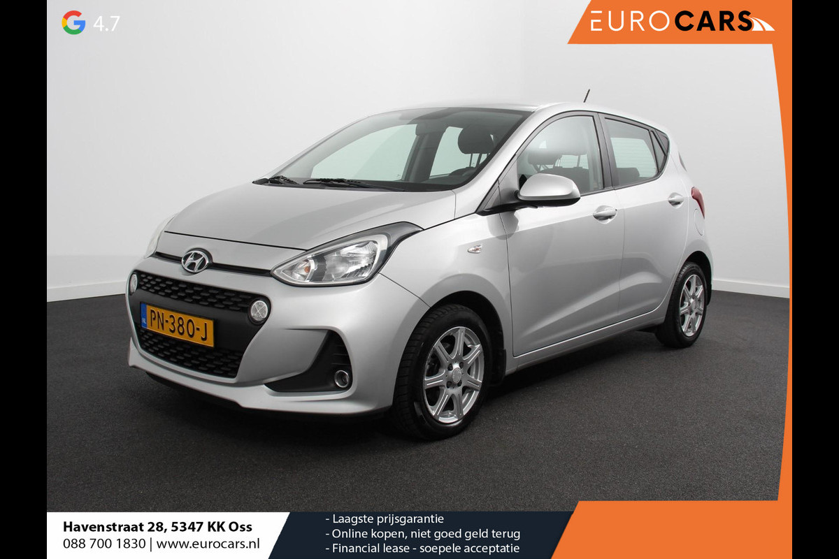 Hyundai i10 1.0i Comfort Airco Cruise control Navigatie Lichtmetalen velgen Radio Apple Carplay/ Android auto Hyundai i10 1.0i Comfort Airco Cruise control Navigatie Lichtmetalen velgen Radio Apple Carplay/ Android auto