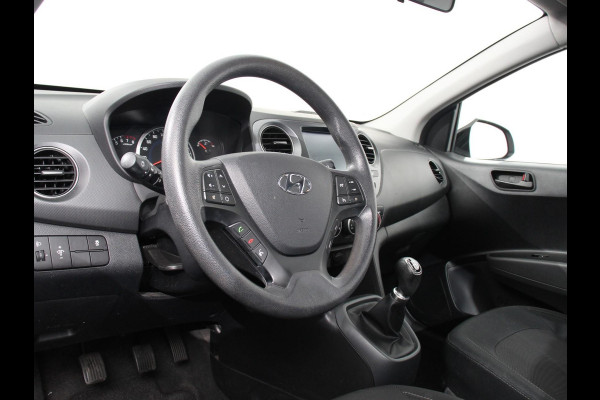 Hyundai i10 1.0i Comfort Airco Cruise control Navigatie Lichtmetalen velgen Radio Apple Carplay/ Android auto