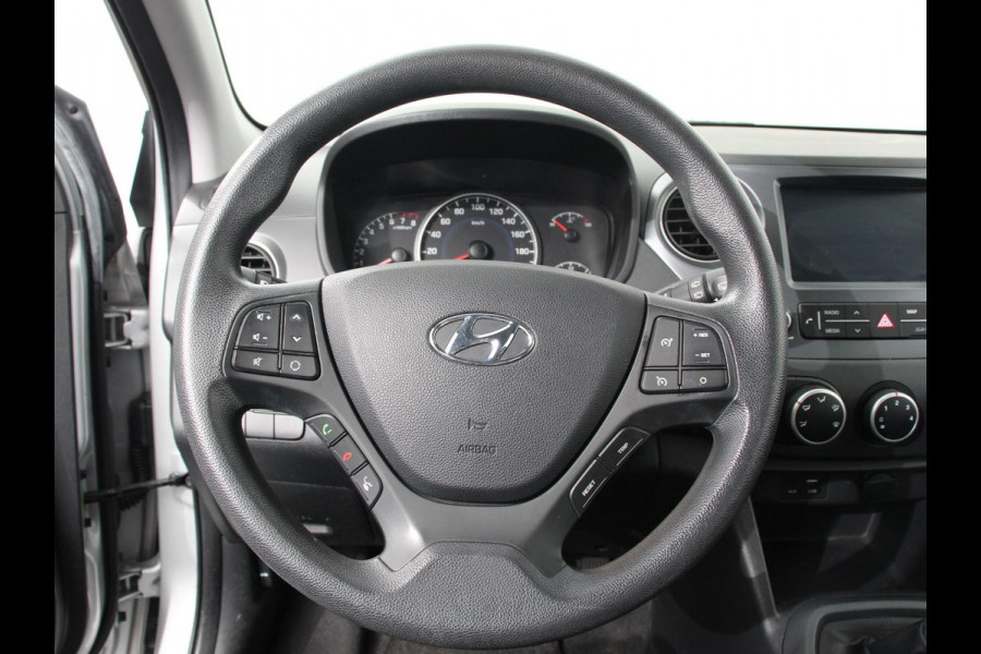 Hyundai i10 1.0i Comfort Airco Cruise control Navigatie Lichtmetalen velgen Radio Apple Carplay/ Android auto