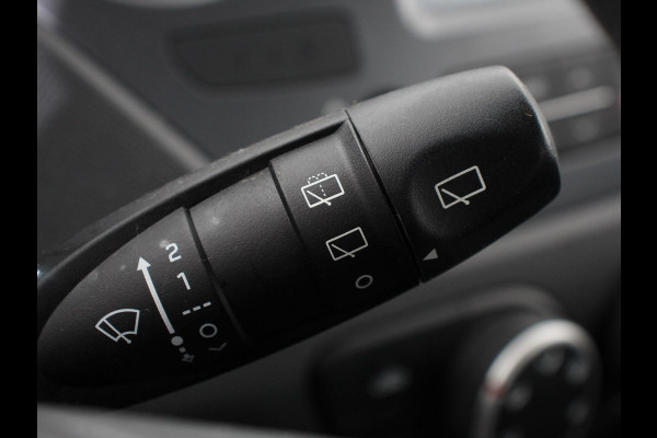 Hyundai i10 1.0i Comfort Airco Cruise control Navigatie Lichtmetalen velgen Radio Apple Carplay/ Android auto