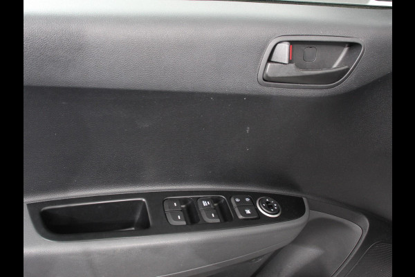 Hyundai i10 1.0i Comfort Airco Cruise control Navigatie Lichtmetalen velgen Radio Apple Carplay/ Android auto