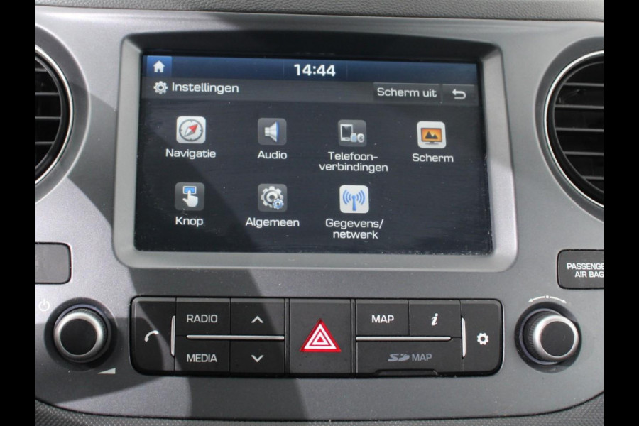 Hyundai i10 1.0i Comfort Airco Cruise control Navigatie Lichtmetalen velgen Radio Apple Carplay/ Android auto
