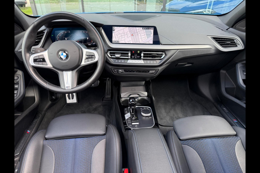 BMW 1-serie 118i - M pakket - Automaat - Panodak - Navi - Org.NL