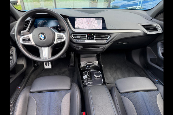 BMW 1-serie 118i - M pakket - Automaat - Panodak - Navi - Org.NL