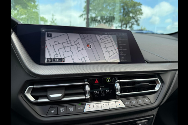 BMW 1-serie 118i - M pakket - Automaat - Panodak - Navi - Org.NL