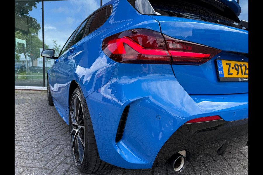 BMW 1-serie 118i - M pakket - Automaat - Panodak - Navi - Org.NL