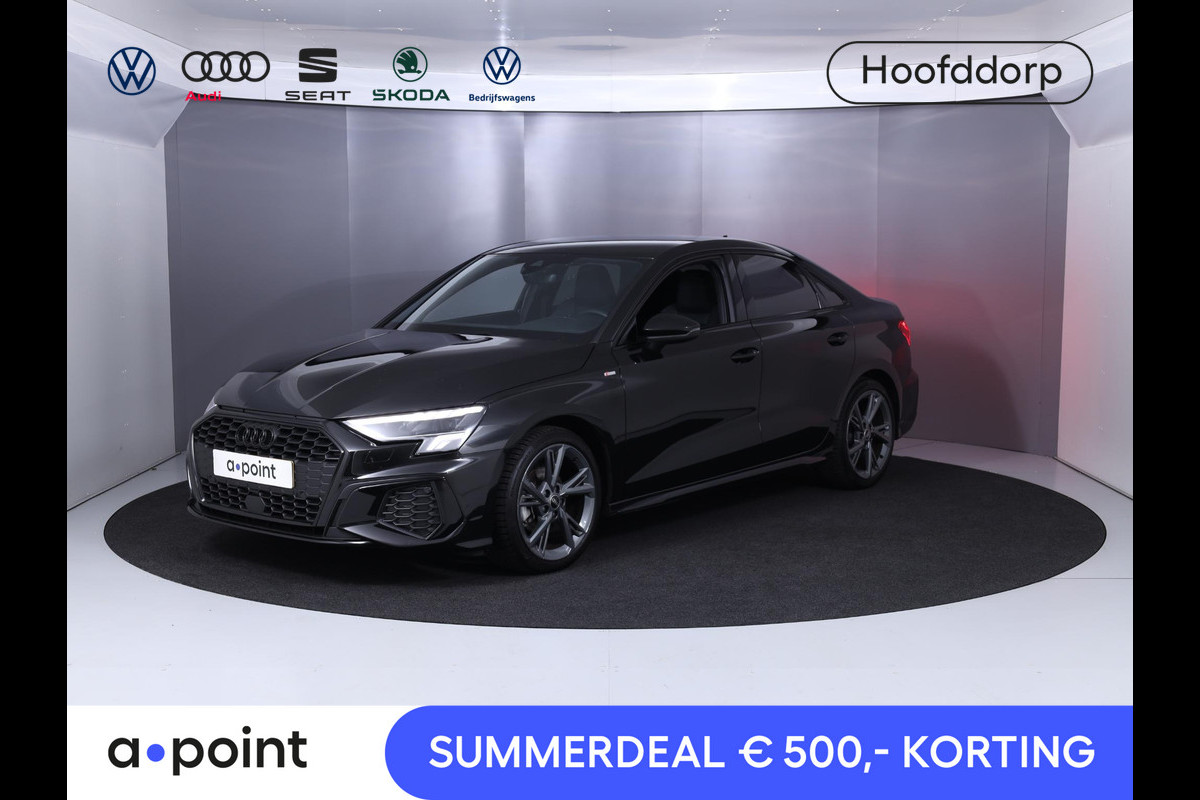 Audi A3 Limousine 30 TFSI S edition 110 pk S-tronic | Private lease vanaf € 629,- pm | Verlengde garantie | Navigatie | Parkeersensoren achter | Adaptieve cruise control | S-Line |