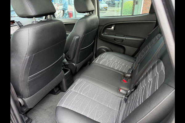 Kia Venga 1.4 CVVT Summer Edition - Navi - Camera - Schuif/panodak - Org.NL
