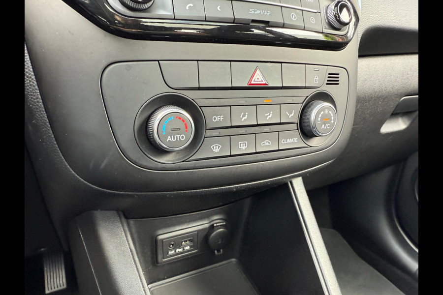 Kia Venga 1.4 CVVT Summer Edition - Navi - Camera - Schuif/panodak - Org.NL