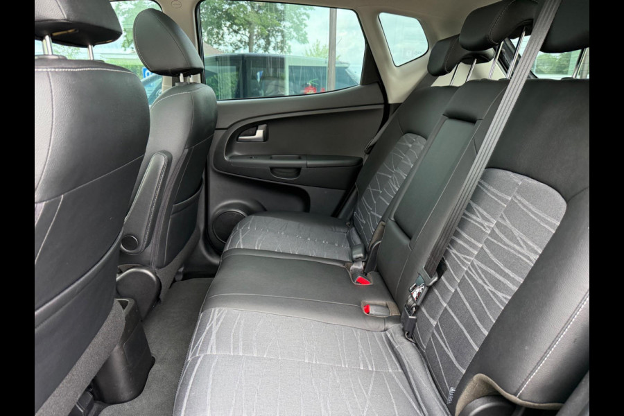 Kia Venga 1.4 CVVT Summer Edition - Navi - Camera - Schuif/panodak - Org.NL