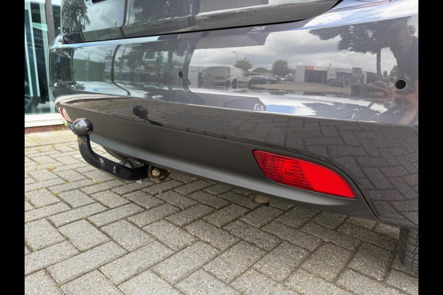 Kia Venga 1.4 CVVT Summer Edition - Navi - Camera - Schuif/panodak - Org.NL