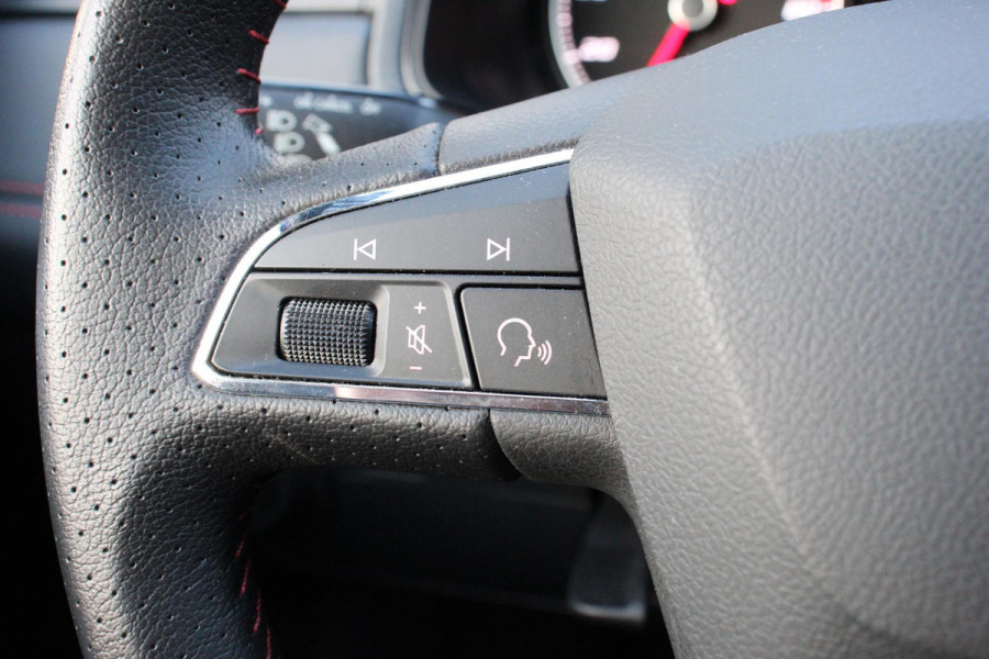 Seat Ibiza 1.0 TSI 116pk FR Climate Control Cruise Control Extra getint glas 17" Lichtmetalen Velgen