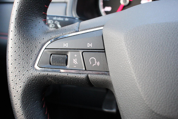 Seat Ibiza 1.0 TSI 116pk FR Climate Control Cruise Control Extra getint glas 17" Lichtmetalen Velgen