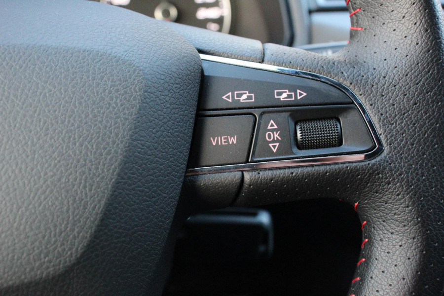 Seat Ibiza 1.0 TSI 116pk FR Climate Control Cruise Control Extra getint glas 17" Lichtmetalen Velgen
