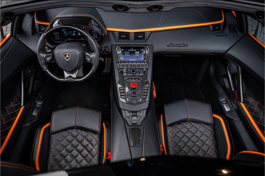 Lamborghini Aventador 6.5 V12 S - Roadster | Lift | Personam + Carbon Package | Sensonum