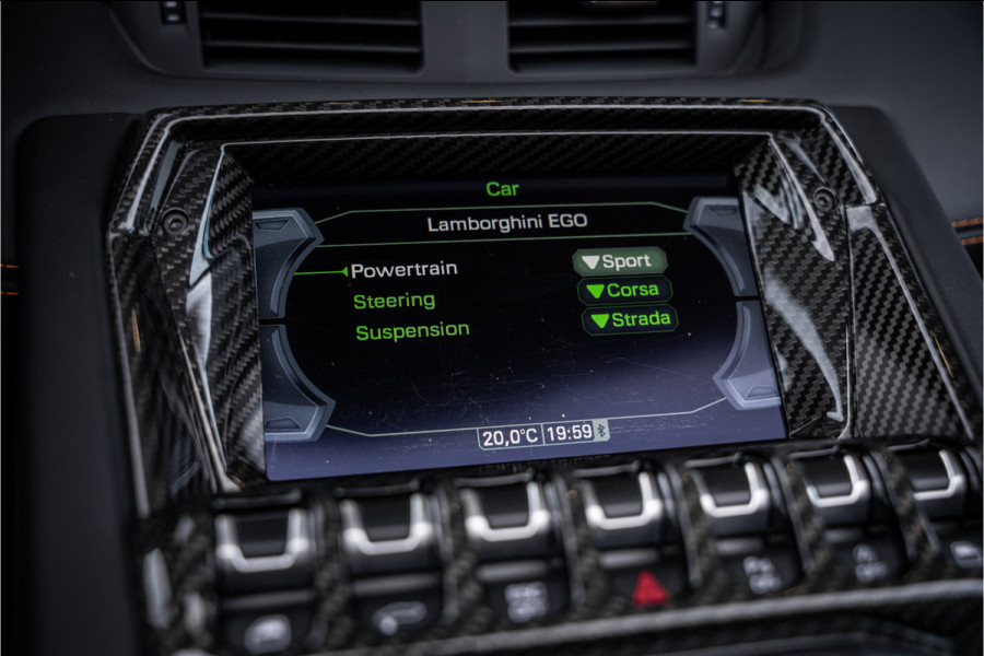 Lamborghini Aventador 6.5 V12 S - Roadster | Lift | Personam + Carbon Package | Sensonum