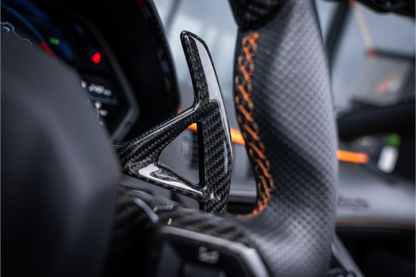 Lamborghini Aventador 6.5 V12 S - Roadster | Lift | Personam + Carbon Package | Sensonum