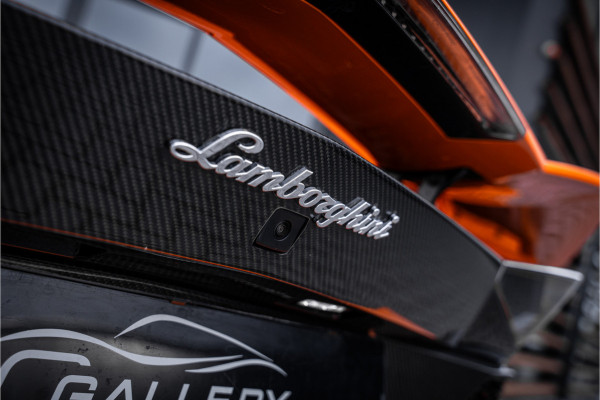 Lamborghini Aventador 6.5 V12 S - Roadster | Lift | Personam + Carbon Package | Sensonum