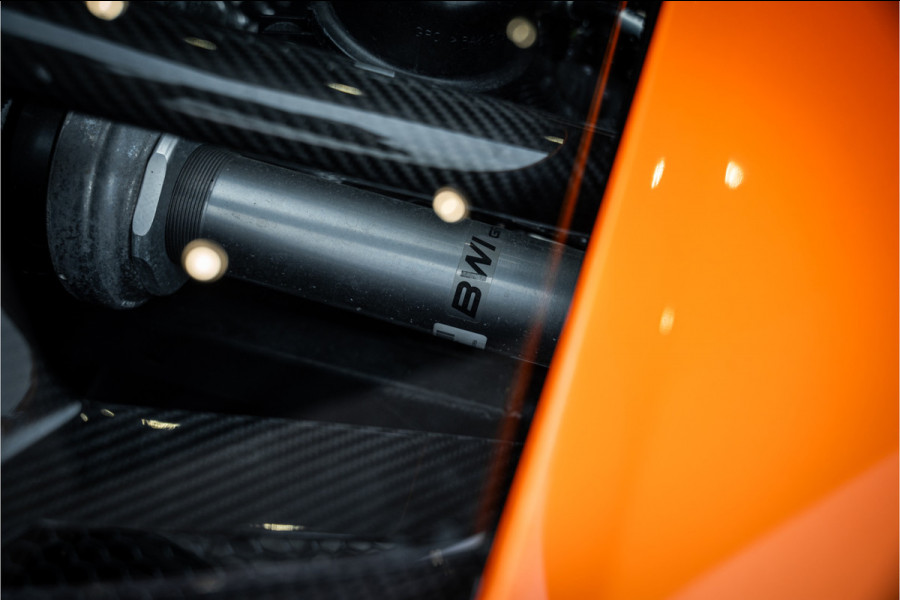 Lamborghini Aventador 6.5 V12 S - Roadster | Lift | Personam + Carbon Package | Sensonum