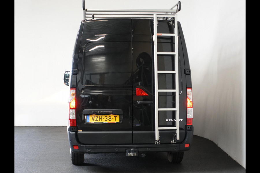 Renault Master 135PK L2H2 Work Edition Airco Cruise Control Camera Navigatie Parkeersensoren Trekhaak
