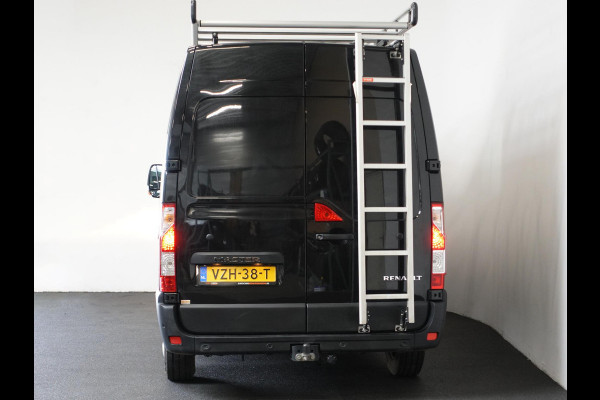 Renault Master 135PK L2H2 Work Edition Airco Cruise Control Camera Navigatie Parkeersensoren Trekhaak