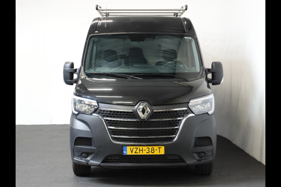 Renault Master 135PK L2H2 Work Edition Airco Cruise Control Camera Navigatie Parkeersensoren Trekhaak