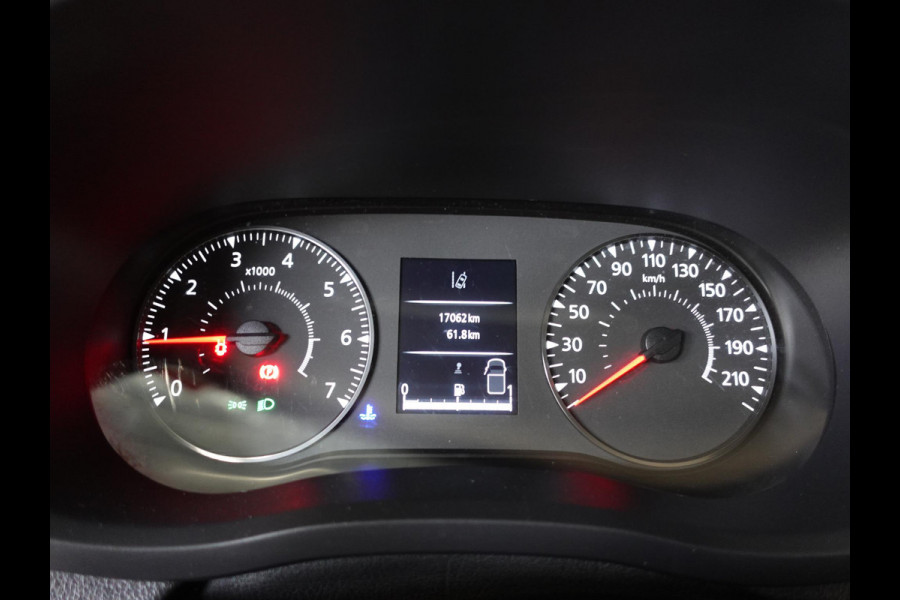 Renault Master 135PK L2H2 Work Edition Airco Cruise Control Camera Navigatie Parkeersensoren Trekhaak