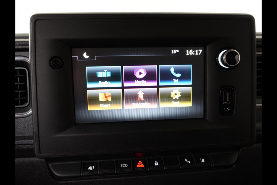 Renault Master 135PK L2H2 Work Edition Airco Cruise Control Camera Navigatie Parkeersensoren Trekhaak