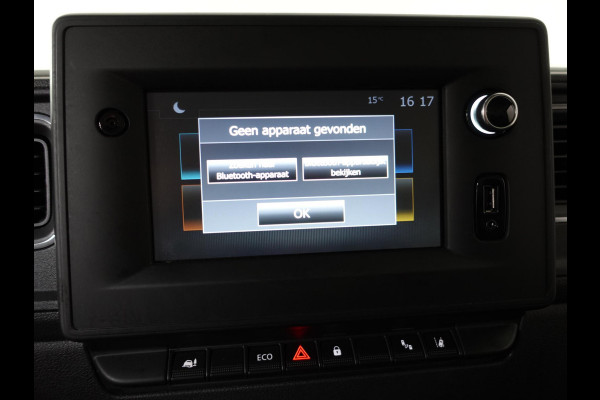 Renault Master 135PK L2H2 Work Edition Airco Cruise Control Camera Navigatie Parkeersensoren Trekhaak