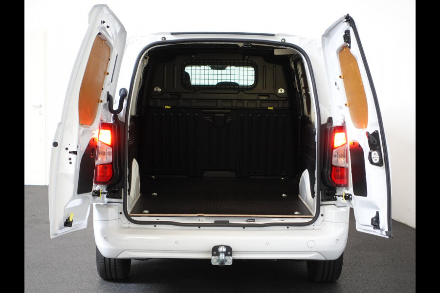 Peugeot Partner 1.5 BlueHDi 100pk L2 Trekhaak Navigatie Airco Apple Carplay Cruise Control 3-Zits Euro6