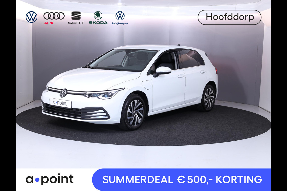Volkswagen Golf 1.4 eHybrid Style 204 pk Automaat (DSG) | Navigatie | Parkeersensoren | Adaptieve cruise control | Stoelverwarming | Volkswagen Golf 1.4 eHybrid Style 204 pk Automaat (DSG) | Navigatie | Parkeersensoren | Adaptieve cruise control | Stoelverwarming |