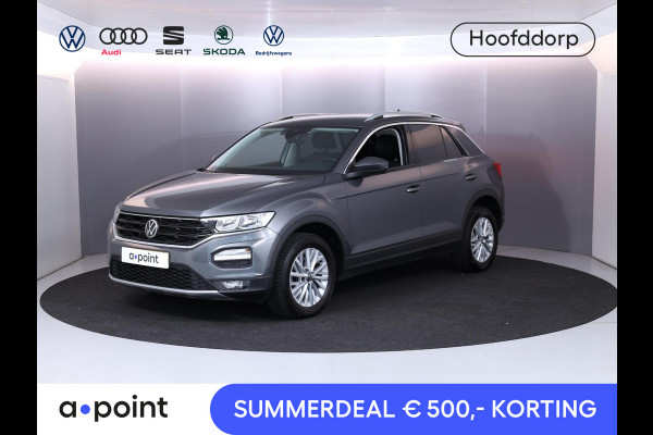 Volkswagen T-Roc 1.0 TSI Style 110 pk | Navigatie | Parkeersensoren | Adaptieve cruise control | Autom. airco |