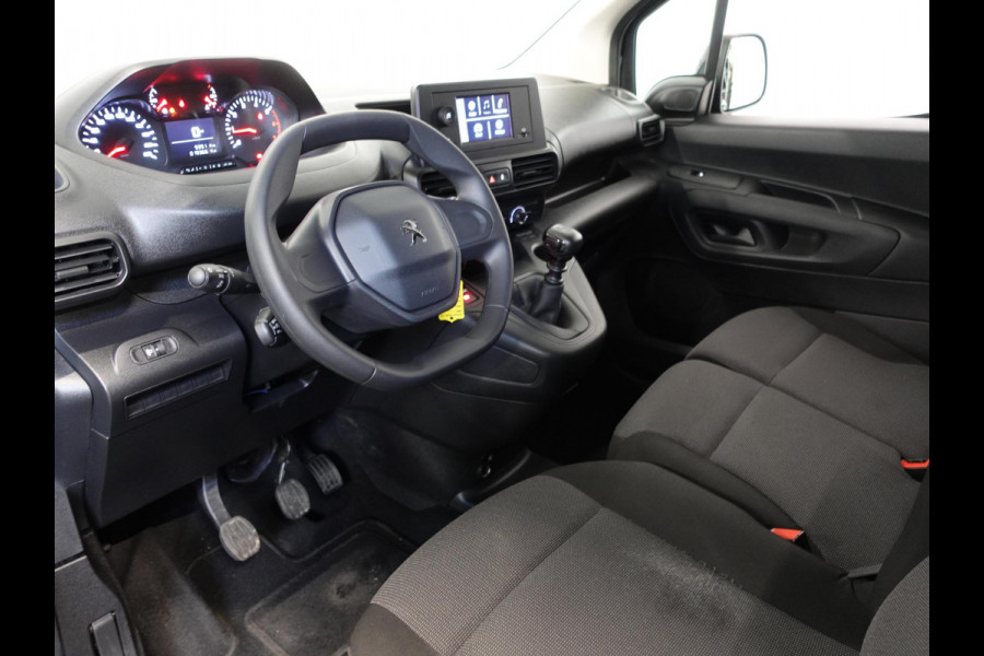 Peugeot Partner 1.5 BlueHDi 100pk L2 Trekhaak Bluetooth Airco Parkeersensoren Cruise control