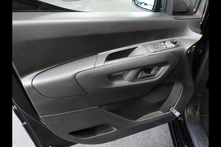 Peugeot Partner 1.5 BlueHDi 100pk L2 Trekhaak Bluetooth Airco Parkeersensoren Cruise control