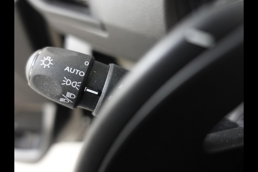 Peugeot Expert 2.0 BlueHDI 145PK L3 Automaat Airco Cruise Navigatie Trekhaak Sidebars Euro6