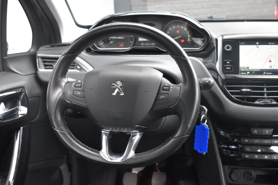 Peugeot 208 1.2 PureTech Blue Lease Executive | Navi | Cruise | Incl. garantie